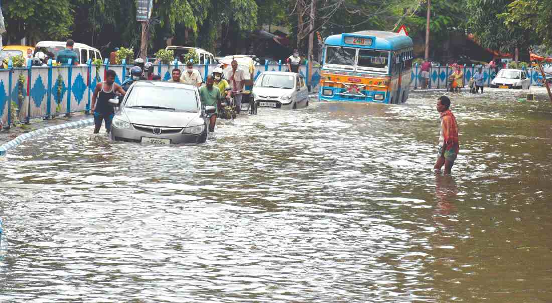 2 girls electrocuted in Dum Dum, 2 fishermen killed in lightning strike