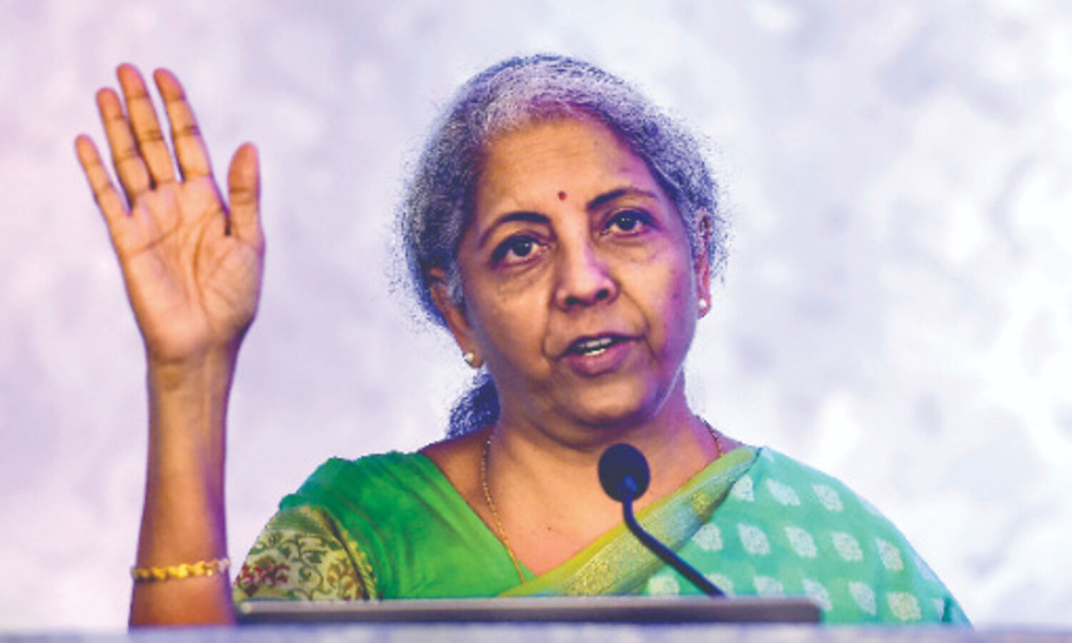 India needs 4-5 SBI size banks to meet rising economic needs