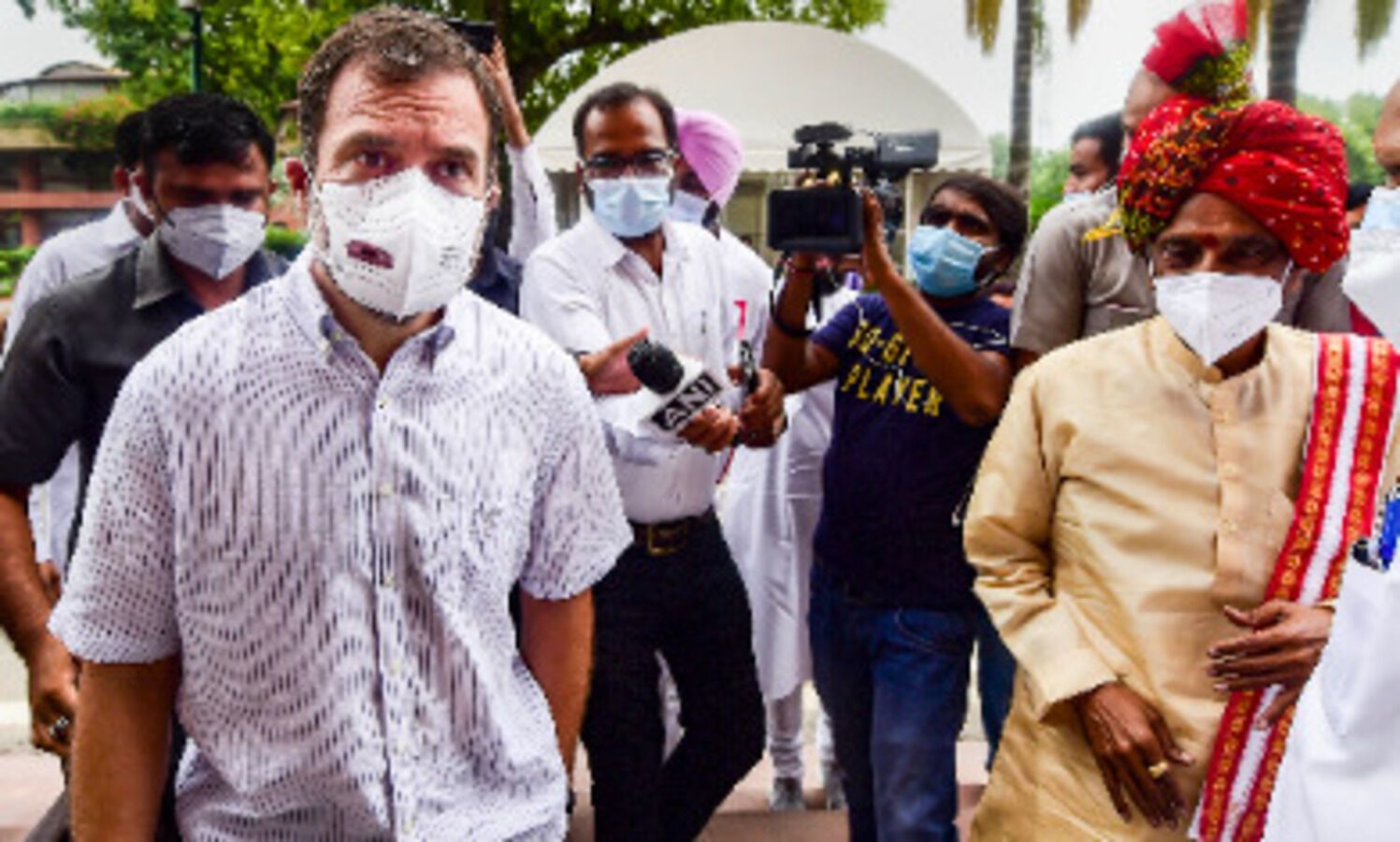 Bharat Bandh: Rahul Gandhi voices support for farmers, slams govt as exploitative