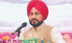 Prepare comprehensive roadmap of 100 days: Channi to admin secretaries