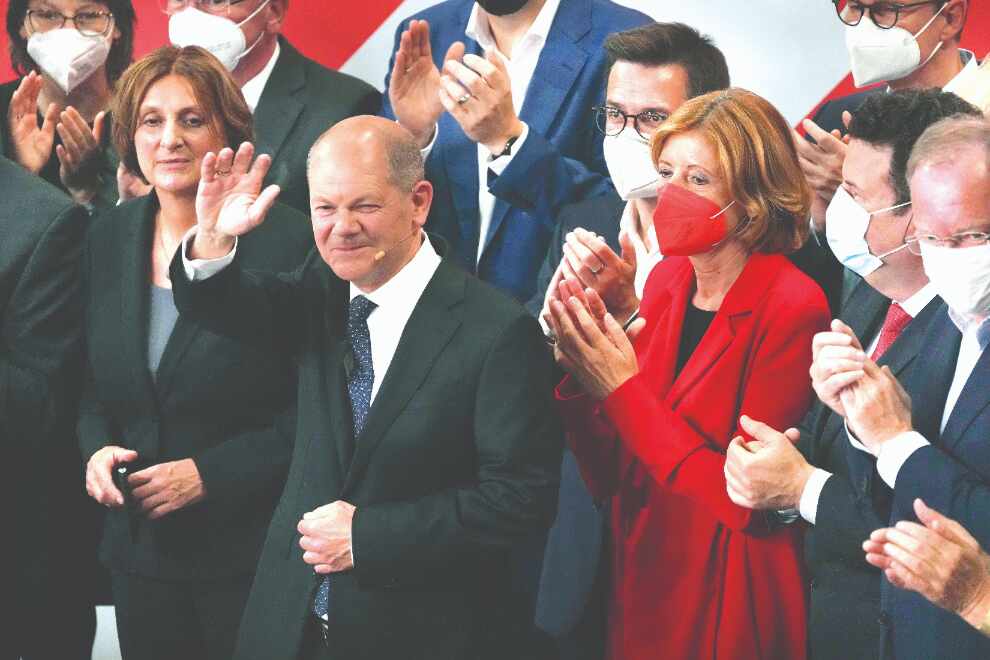 Focus shifts to Germanys Green and liberal kingmakers Focus shifts to Germanys Green and liberal kingmakers