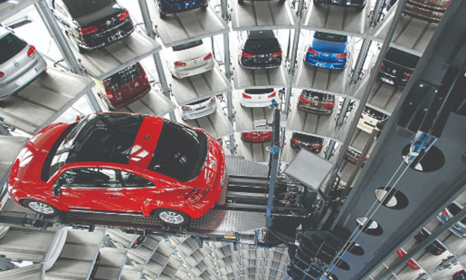 Semiconductor shortage pulls down passenger vehicle dispatches in Sept