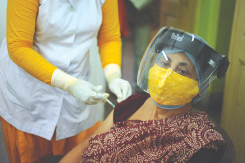 Bengal administers over 6L doses in past 24 hours Bengal administers over 6L doses in past 24 hours