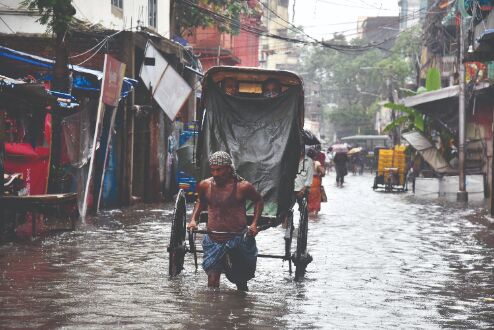 North Bengal dists to receive heavy rains in next 24 hrs: MeT