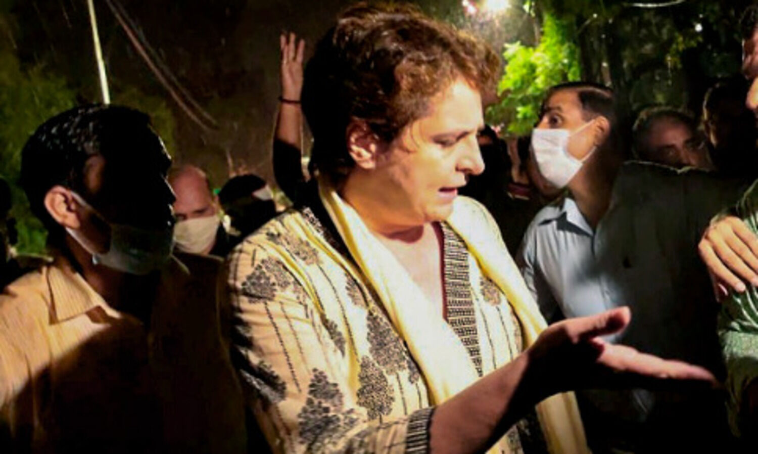 Kept in illegal confinement; no FIR shown, not allowed to meet counsel: Priyanka Vadra