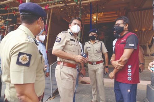 Mahalaya: Several roads to be marked as no entry zones today Mahalaya: Several roads to be marked as no entry zones today