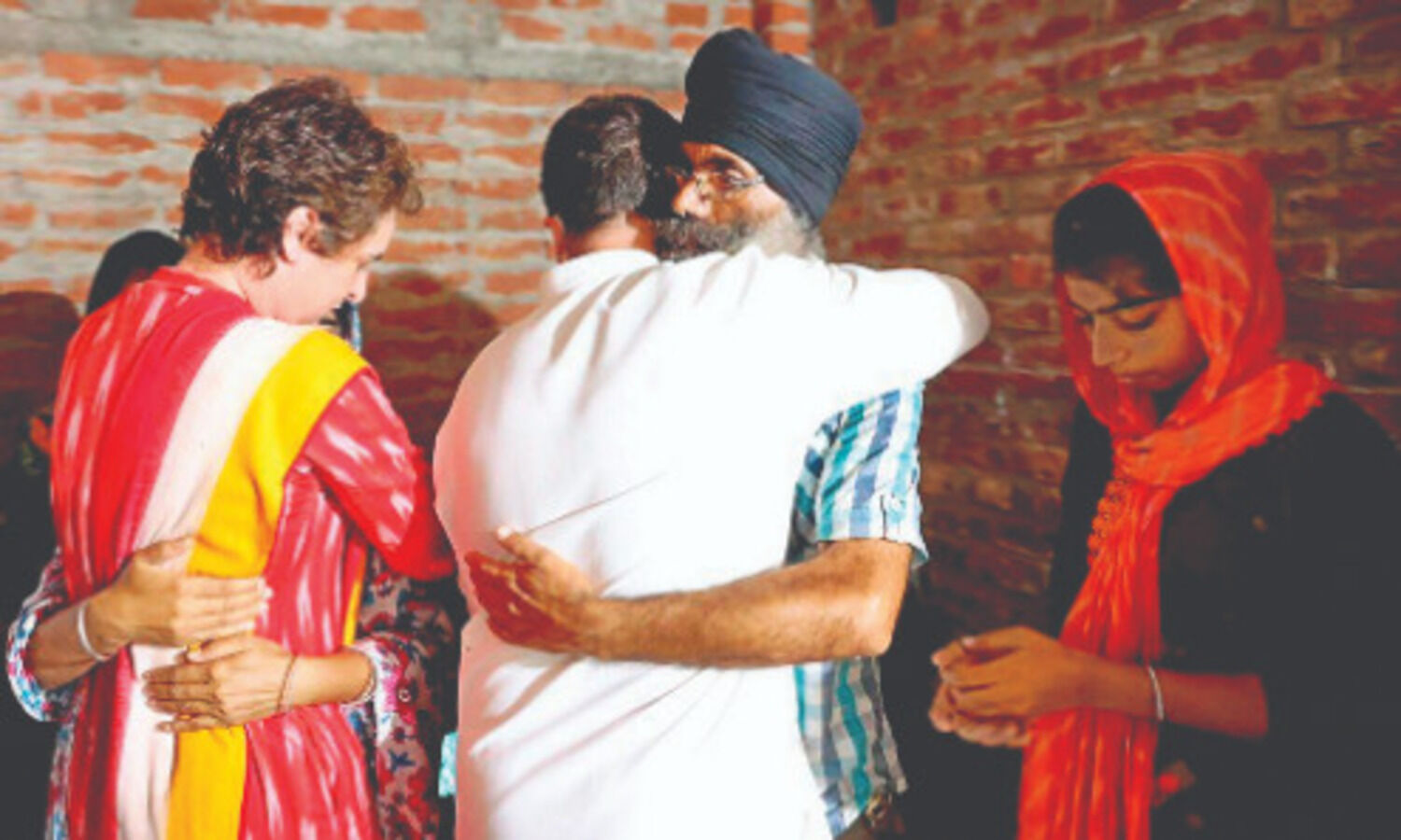 SC takes suo motu cognisance, CJI-led bench to hear matter today