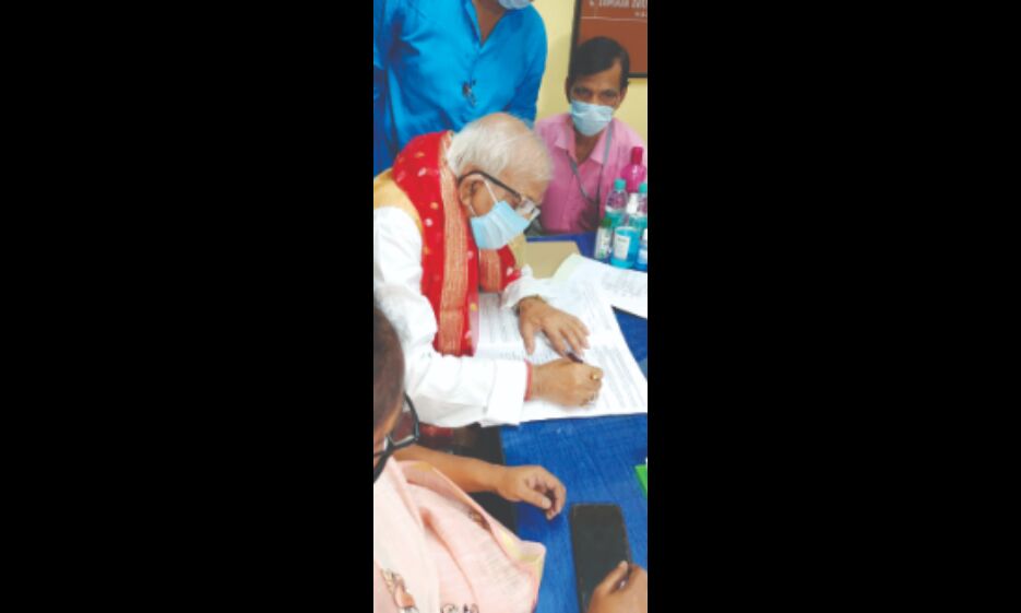 Bypoll: Sobhandeb files nomination; BJP announces its candidates Bypoll: Sobhandeb files nomination; BJP announces its candidates