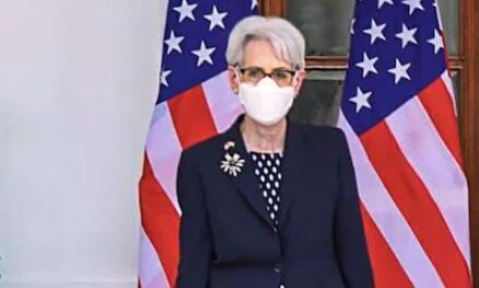 US Dy Secretary of State discusses with Pak PM Afghan situation, bilateral issues