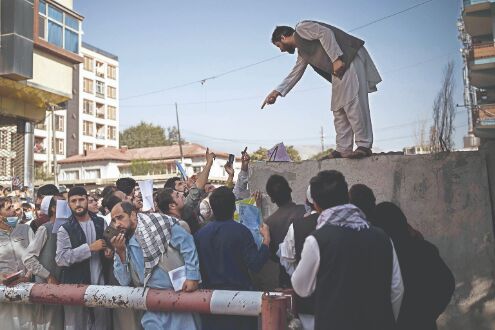 Taliban says they wont work with US to contain Islamic State