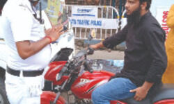 Last year, more than 2L prosecuted for not wearing helmet: Report