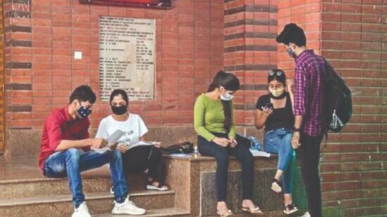 1st list admissions show increased interest in Philosophy at DU 1st list admissions show increased interest in Philosophy at DU