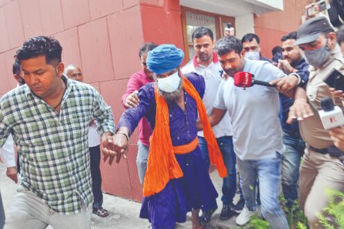 Another Nihang held, 7-day police remand for Sarabjit Another Nihang held, 7-day police remand for Sarabjit