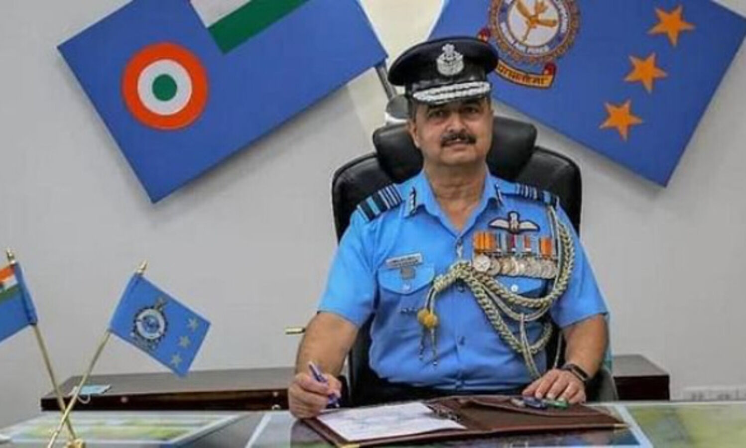 Air Chief Marshal visits Leh station to take stock of IAFs operational readiness