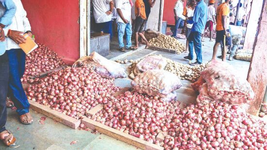 Onion prices being stabilised with buffer stock release