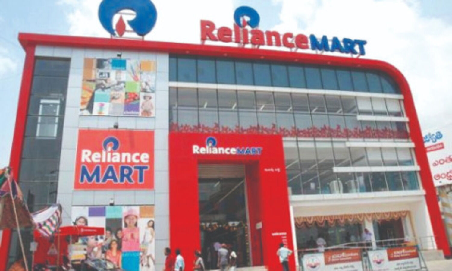 NCLT gives nod to Reliance Retail   to hold meet for Future Group deal