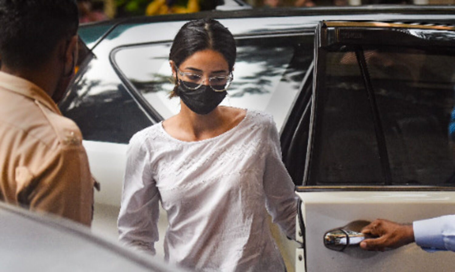 Ananya Panday Leaves Anti-Drug Agency Office, Called At 11 am Tomorrow
