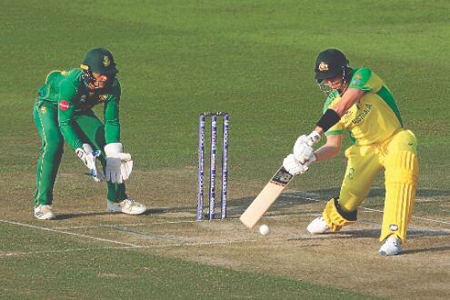 All-round Oz edge out SA by 5 wickets All-round Oz edge out SA by 5 wickets
