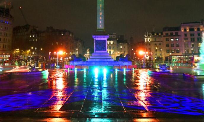 UKs Bengalis celebrate Diwali at Londons Trafalgar Square