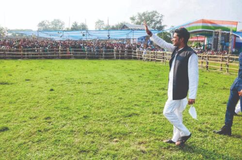 By-elections: Mamata only vaccine against a virus like BJP, says Abhishek at Dinhata By-elections: Mamata only vaccine against a virus like BJP, says Abhishek at Dinhata