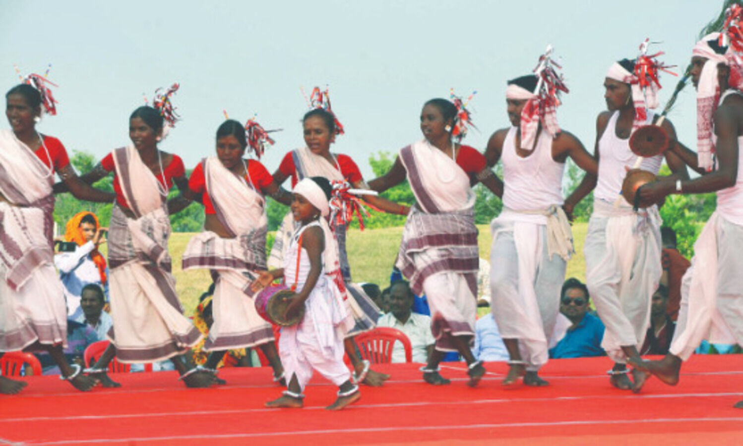 Chhattisgarh: Tribal dance fest, statehood celebration from today