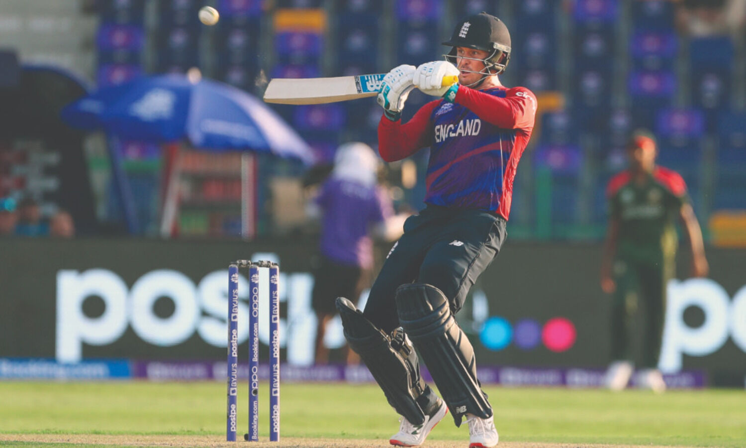 England crush Bangladesh by 8 wickets, make two in two