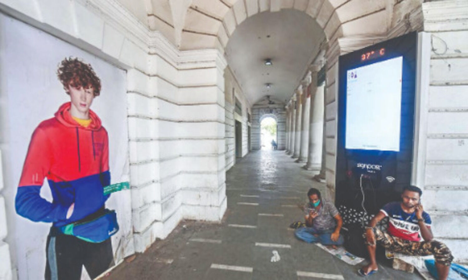 Dont play politics: HC on Delhi govts  implementation of Street Vendors Act