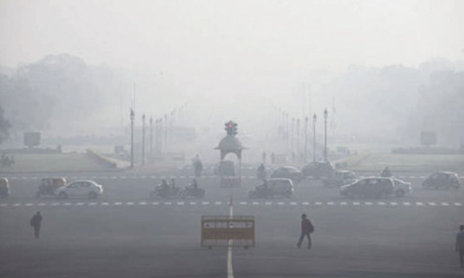 Air continues to be in poor category for 4th day running