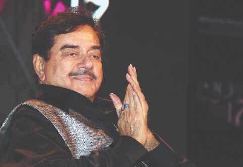 Sonakshi, Luv-Kush do not have vices such as drugs: Shatrughan