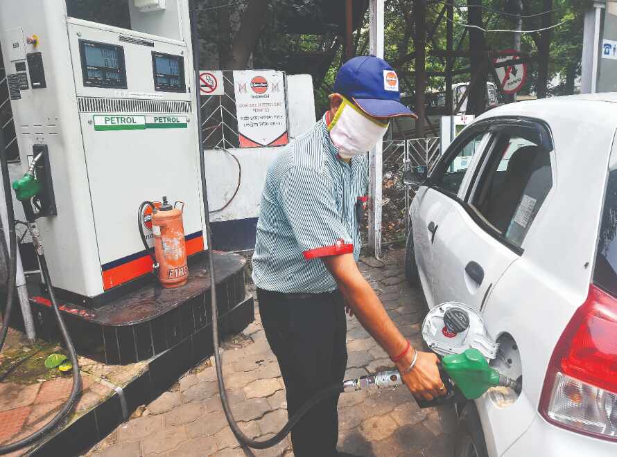 Fuel prices hiked again: Diesel crosses Rs 101/l-mark in city Fuel prices hiked again: Diesel crosses Rs 101/l-mark in city