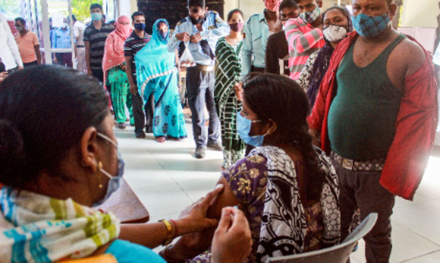 Covid vaccinated people with prior infection may have more antibodies: Study