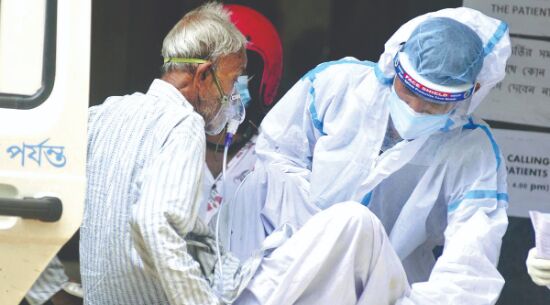 State logs 723 new infections; active cases dip below 8,000