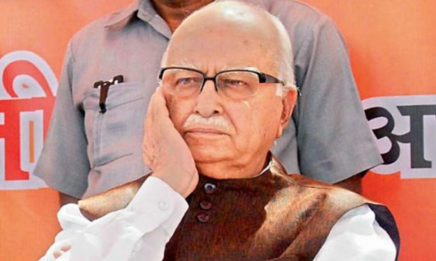 Modi, senior leaders greet Advani on 94th birthday