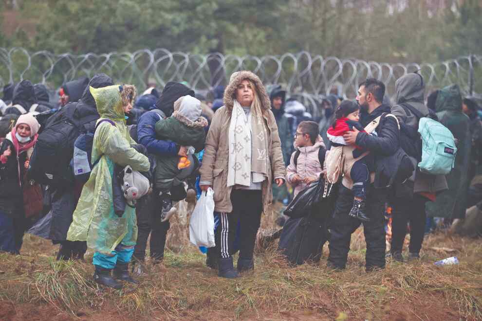 Flight ban imposed as pressure builds on Belarus over migrants Flight ban imposed as pressure builds on Belarus over migrants