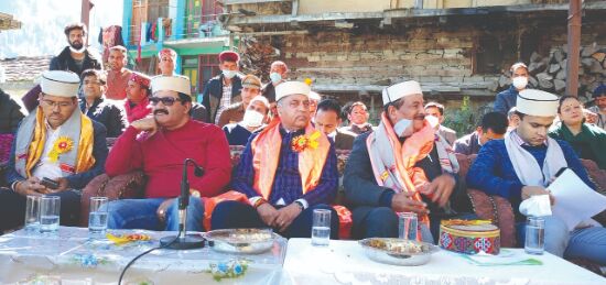 HP CM visits ancient Malana village HP CM visits ancient Malana village