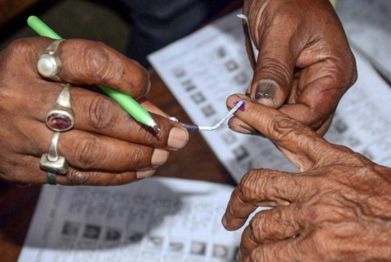 Bengal SEC holds meeting with govt ahead of civic polls in Dec