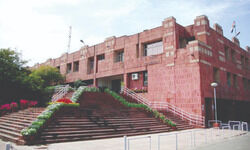 Clash between ABVP, JNUSU students over using event hall Clash between ABVP, JNUSU students over using event hall