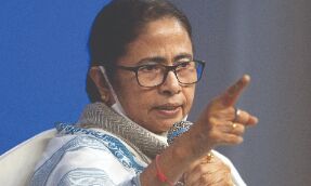 Carry out campaign to urge people to take 2nd jab: CM directs Health dept Carry out campaign to urge people to take 2nd jab: CM directs Health dept