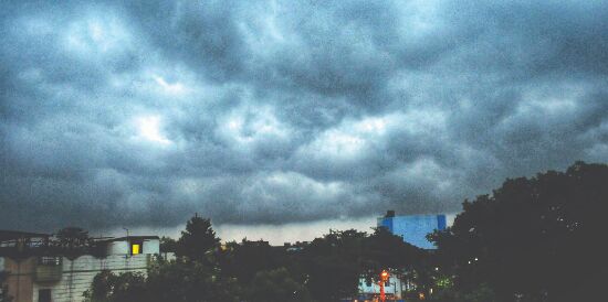 Coastal dists to get rains in next 48 hrs; mercury to rise in city Coastal dists to get rains in next 48 hrs; mercury to rise in city