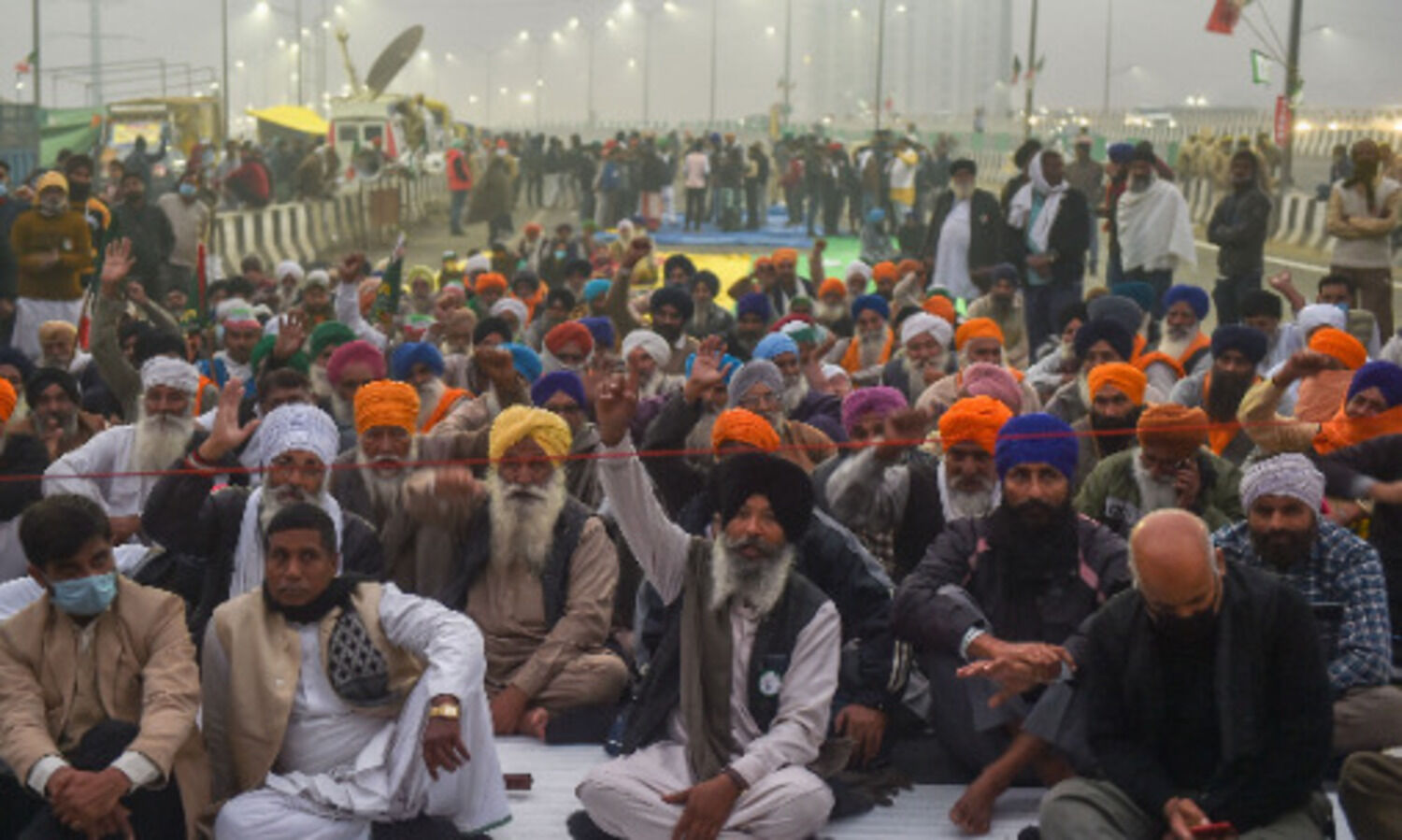Crucial farmer unions meet on Sunday to decide on agitation course; MSP issue in focus now