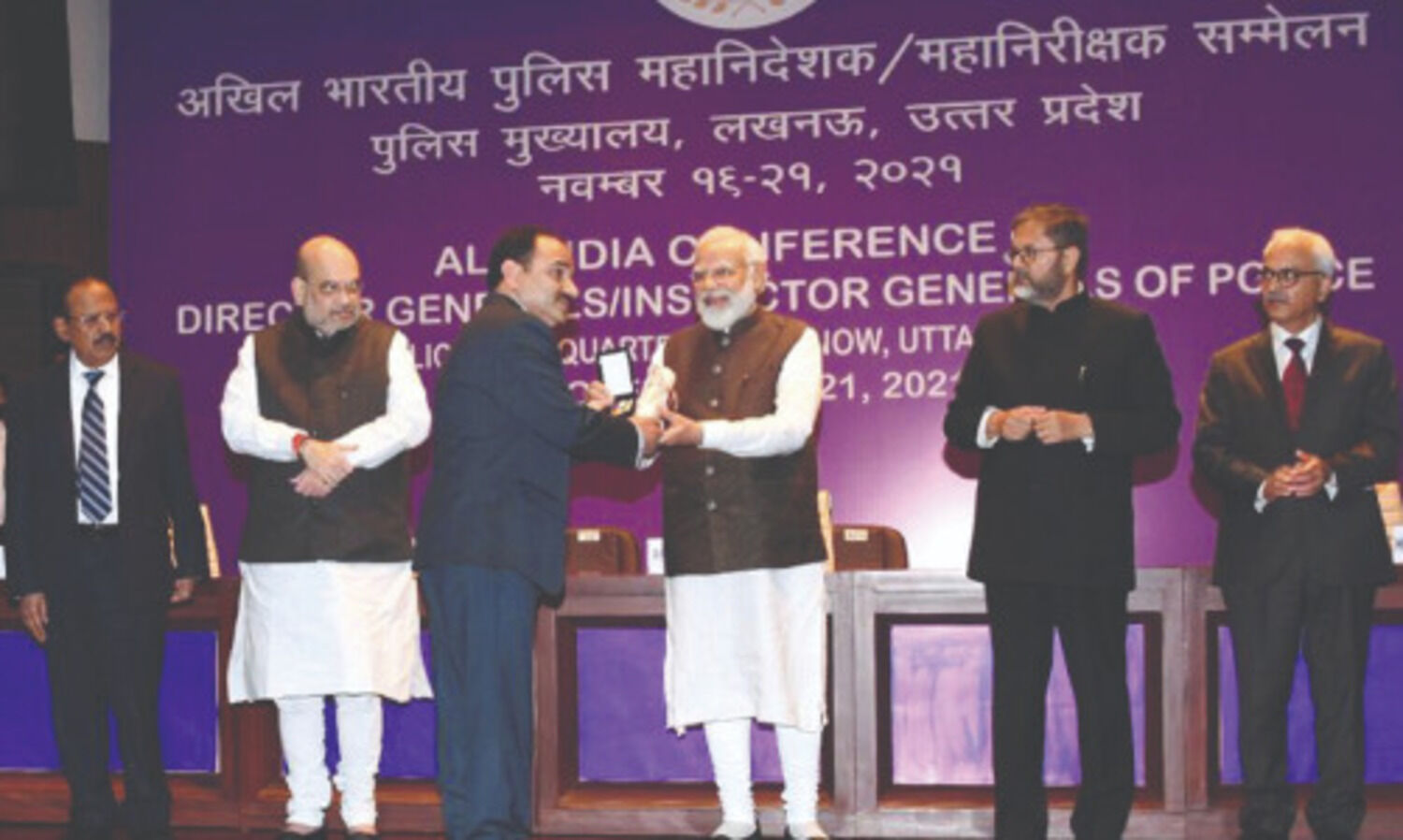 PM Modi calls for constitution of high-power police tech mission