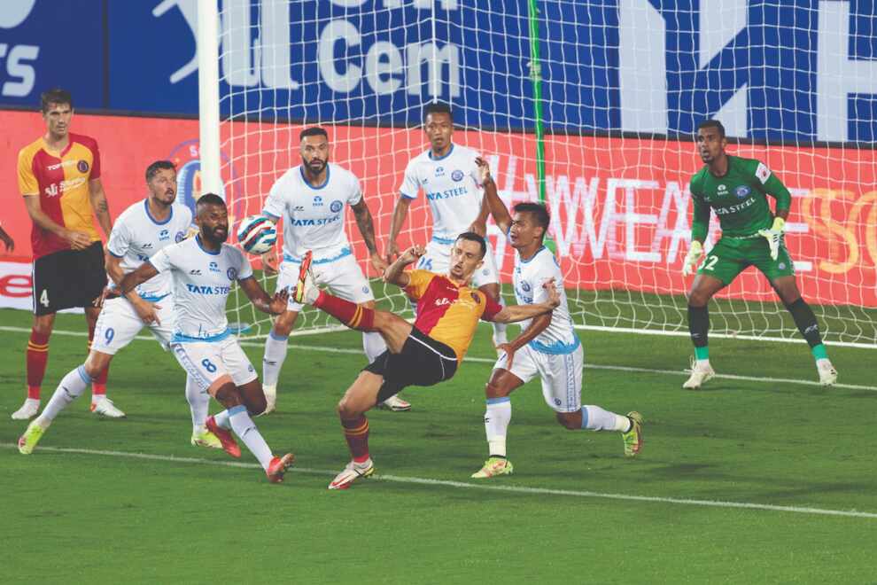 Battle of grit as SC East Bengal, Jamshedpur share spoils Battle of grit as SC East Bengal, Jamshedpur share spoils