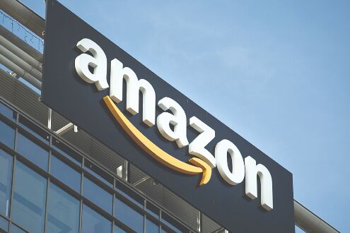 Italian watchdog fines Apple, Amazon $225 mn