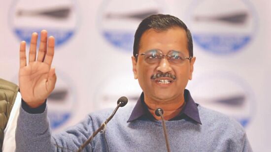 Kejriwal joins teachers protest in Mohali Kejriwal joins teachers protest in Mohali