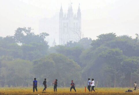 MeT predicts rain in first week of Dec, says temp will dip further MeT predicts rain in first week of Dec, says temp will dip further