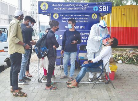 Ktaka for travel ban on passengers coming from Omicron-hit nations