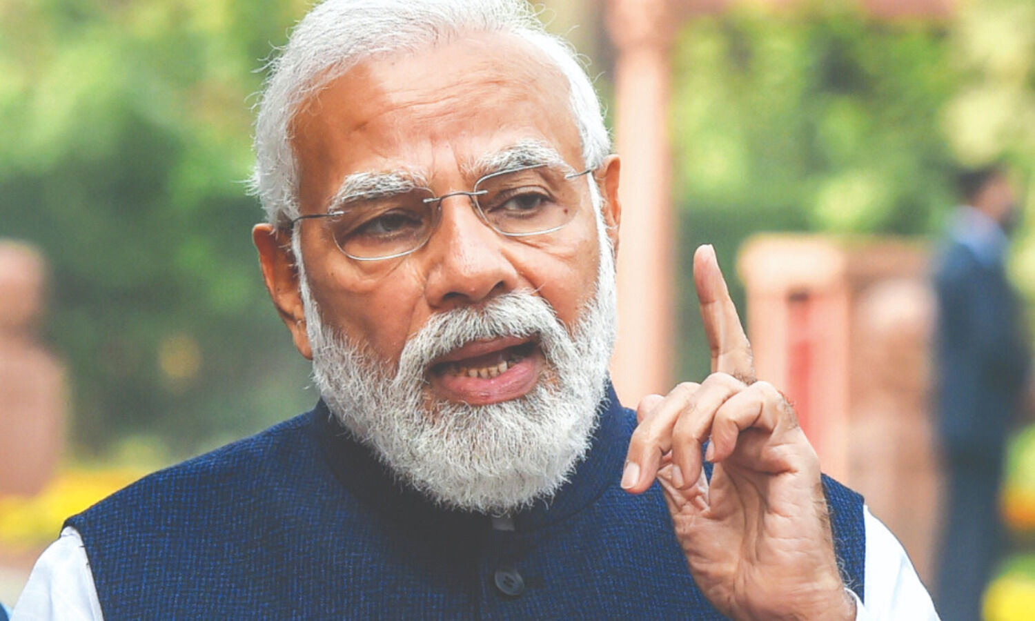 Dignity of House and Chair should be maintained: Modi