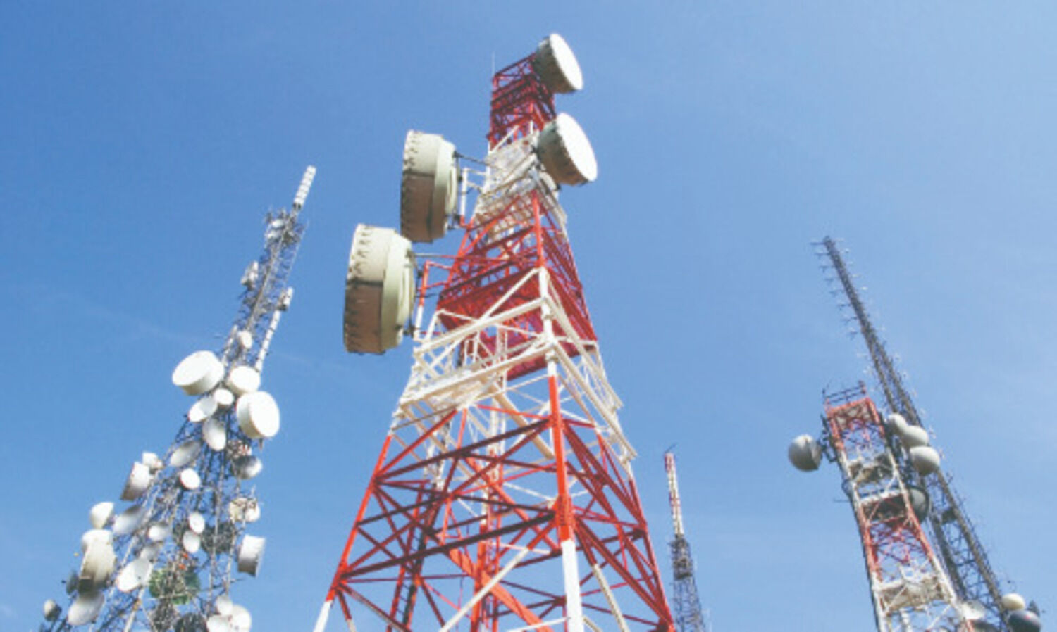 CAG finds serious lapses in Dept of Telecommunications USOF projects