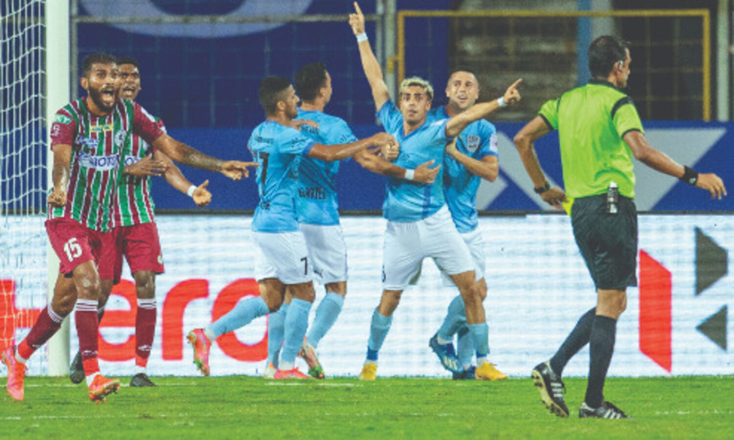 Mohun Bagan have no answer to Mumbai Citys 5-goal rampage