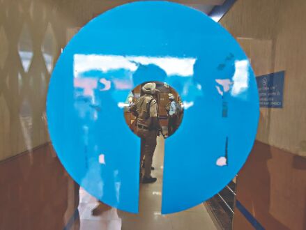 GDP likely to grow more than 9.5% in FY22, says SBI Report